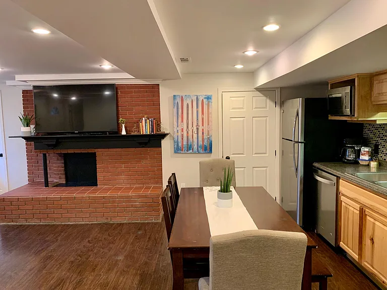 1146 Poly Dr — Photo 17