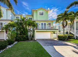307 64th St, Holmes Beach, FL 34217