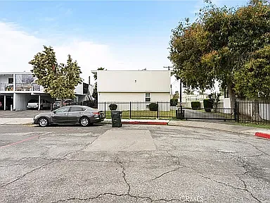 1 bed, 625 sqft, $1,680 — Photo 2