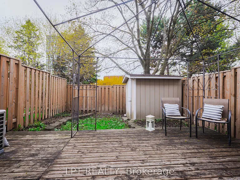 318 Laurier Ave #3 — Photo 21