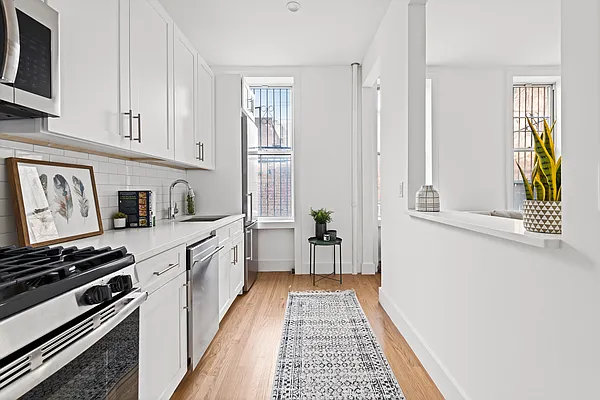 Rented by Freestone Property Group | media 4