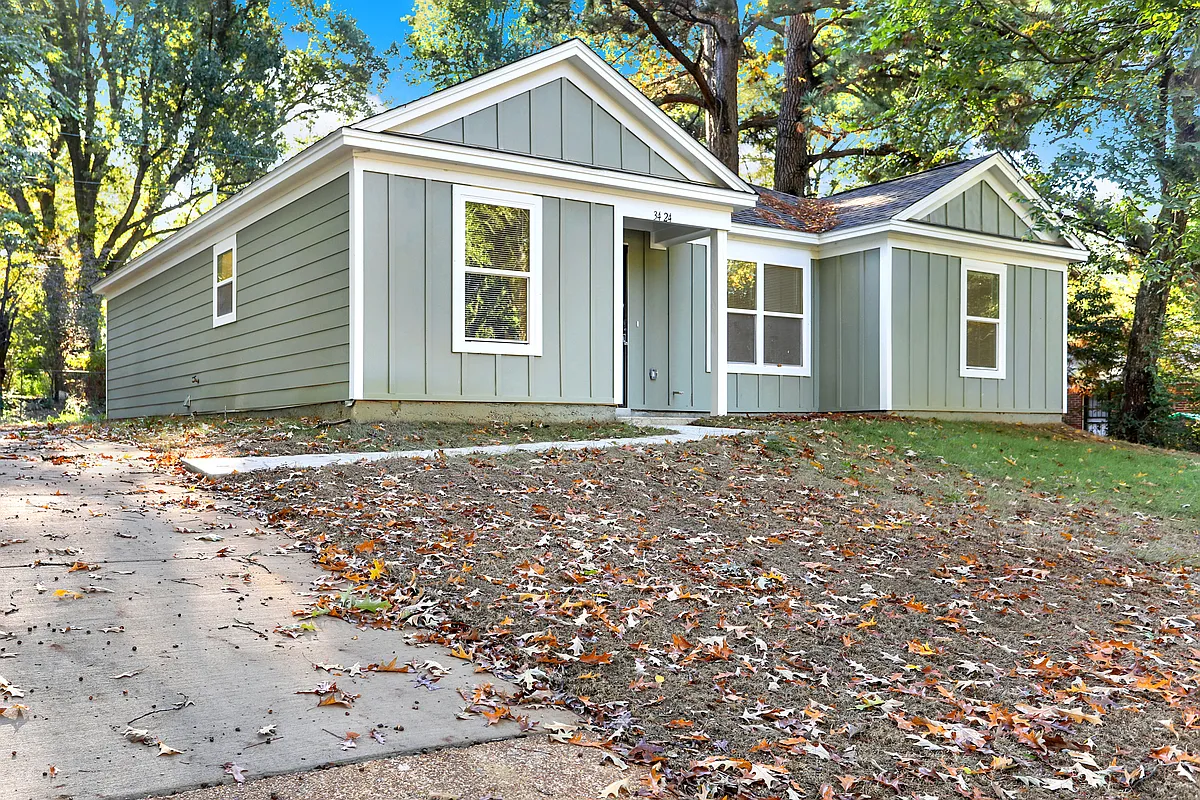 Building Photo - 3281 Madewell St