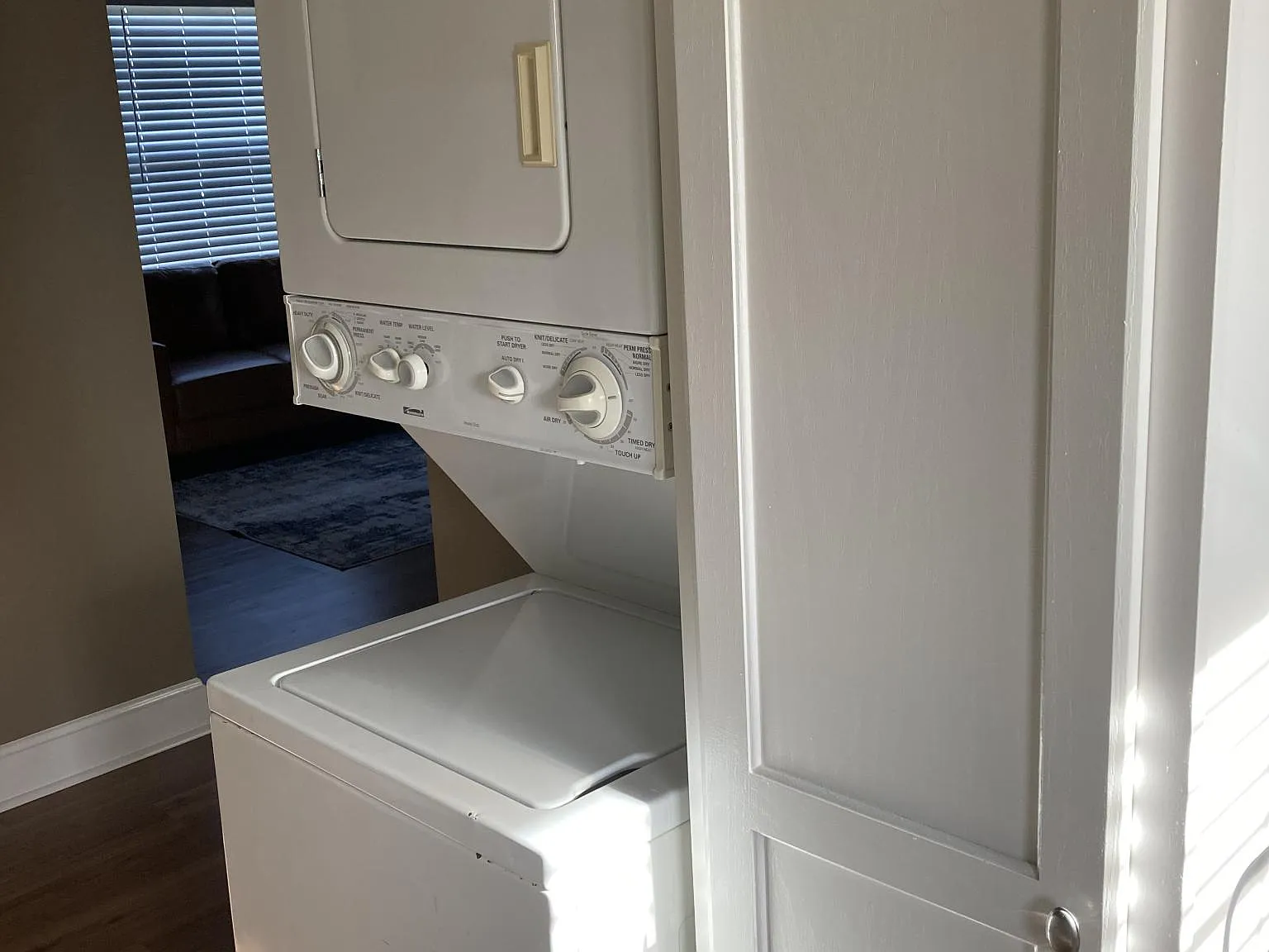 1 bed, 500 sqft, $1,200 — Photo 3
