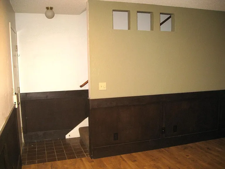 2112 T St — Photo 3
