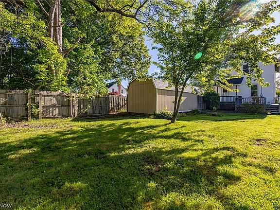 5th image of 124 Longford Ave