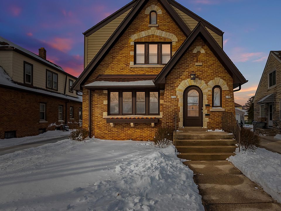 1st image of 2741 N Carlton Pl #2743