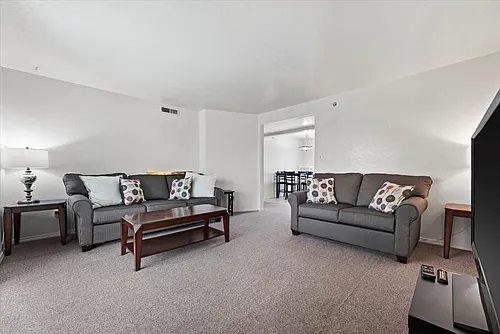 724 W 1720 N #301 Photo 1