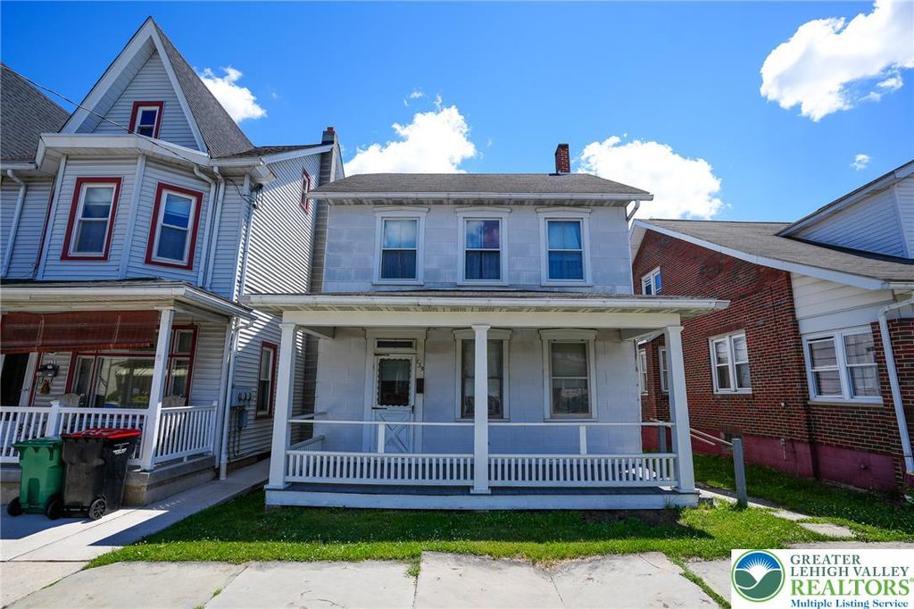 135 S 2nd St, Lehighton, PA - View 2