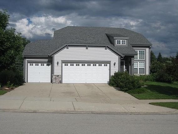 1st image of 131 Jersey Cir
