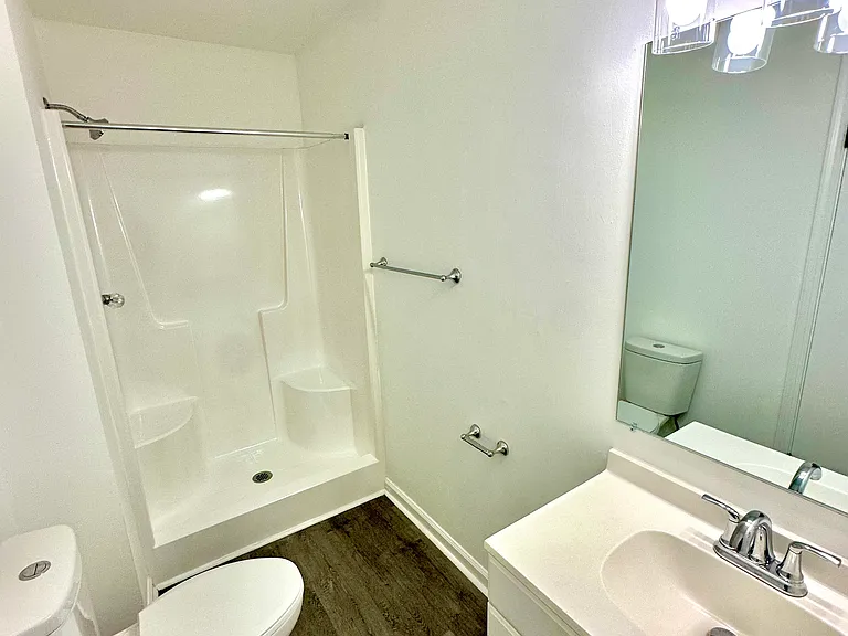 3801 Buchanan Dr — Photo 11