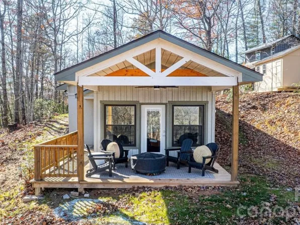 401 Weaver Creek Rd, Brevard, NC 28712