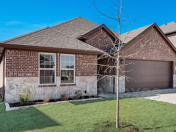 3rd image of 8102 Grant Ln
