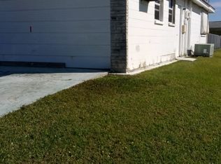 2704 Gardner Pl, Holiday, FL 34691