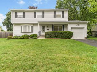 29 Henry St, Orangeburg, NY
