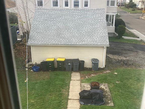 View of backyard (common area)