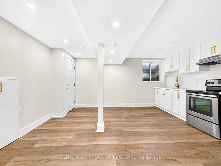 154 Fanshawe Dr #BASEMENT — Photo 11