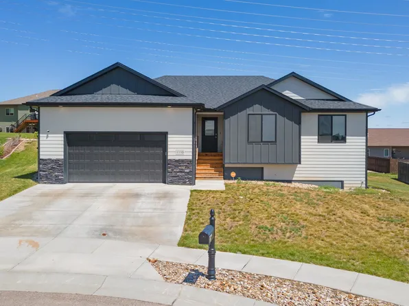 1110 Lennon Ln, Rapid City, SD 57701