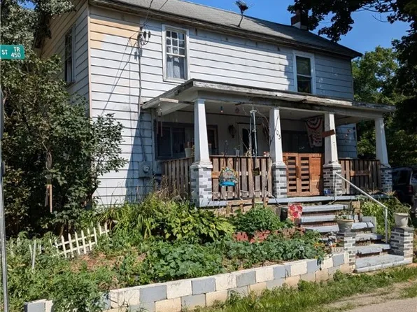 103 Center St, Bolivar, PA 15923