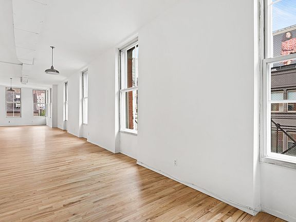 3rd image of 500 Broome St Fl 3
