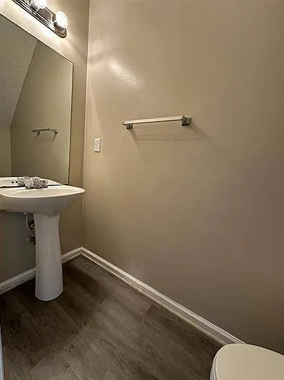 350 Codell Dr — Photo 7