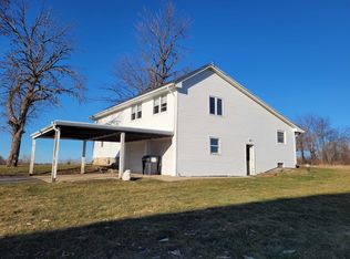 12926 Freeport Rd, Durand, IL 61024