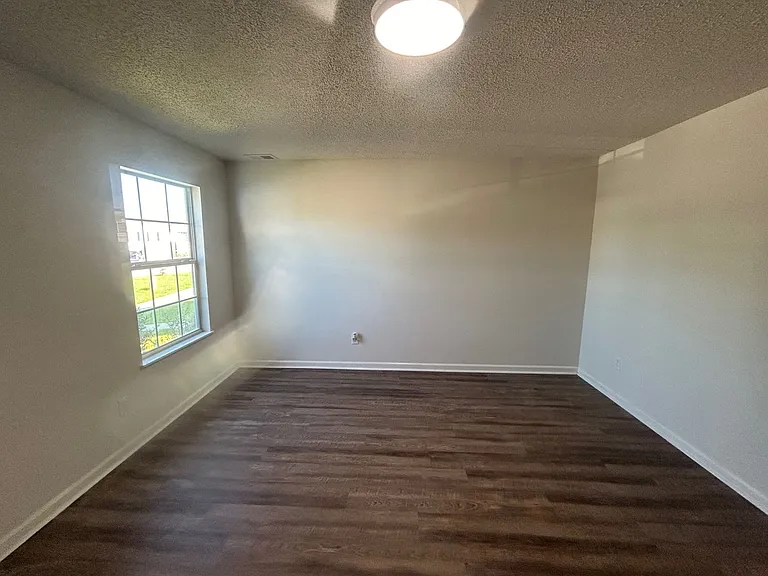 507 Summit Terrace Ct — Photo 5