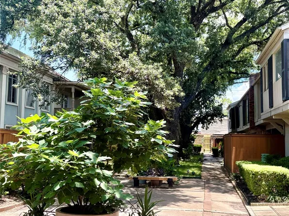 2595 Marilee Ln APT 6, Houston, TX 77057