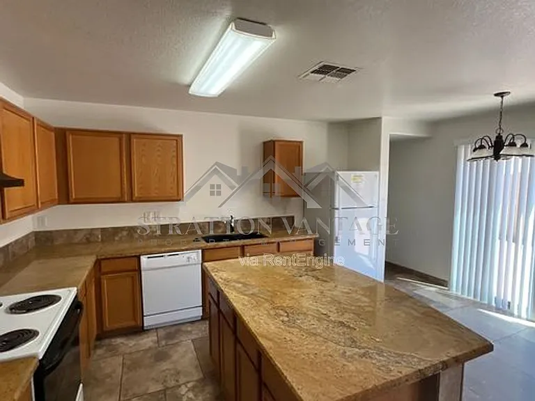 9553 W Monte Vista Rd — Photo 8