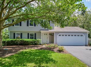 1605 Rita Ave, Saint Charles, IL 60174