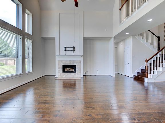 2nd image of 27502 Wilson Run Ln