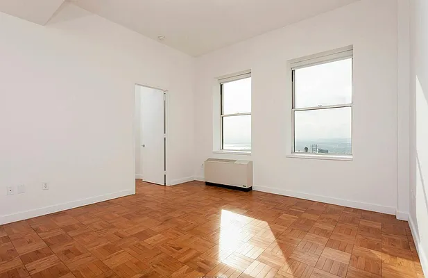 Rented by Leiter Realty Group LLC | media 2