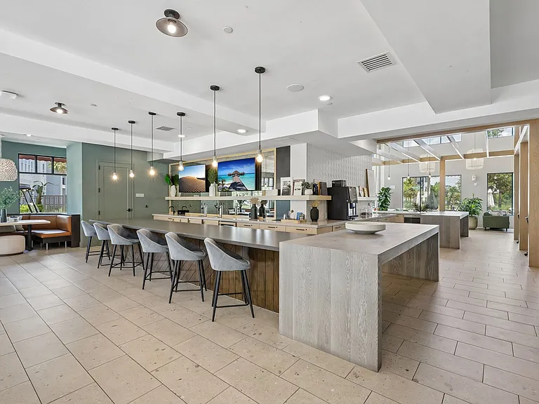 NOVEL Parkway by Crescent Communities — Photo 35