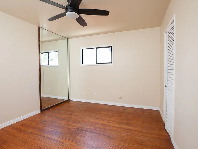 1146 S Ditmar St — Photo 11