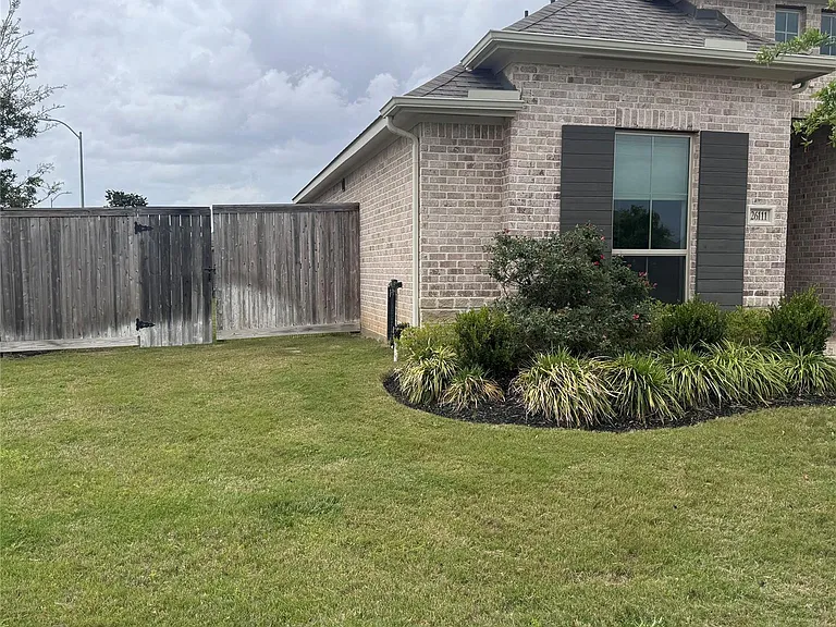 26111 Polaris Rise Ln — Photo 2
