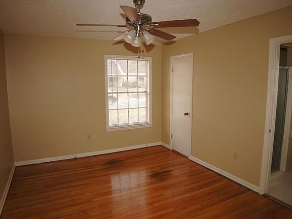 5th image of 3125 Lynchburg St
