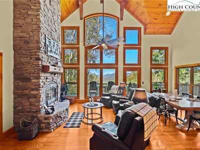 676 Nettles Ridge Road, Banner Elk, NC, 28604