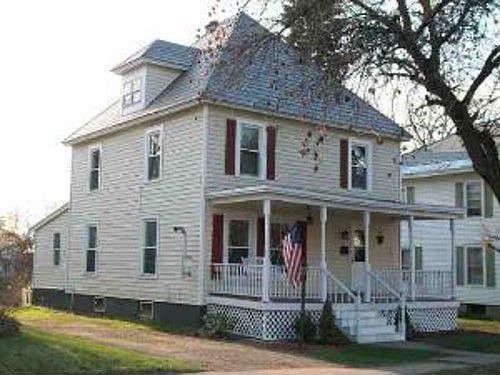 1st image of 14 Wing St