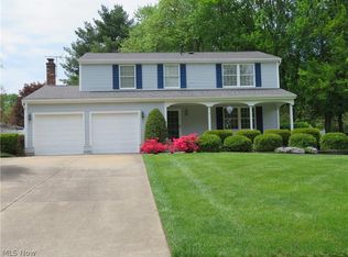 87 Spring Garden Dr, Munroe Falls, OH 44262