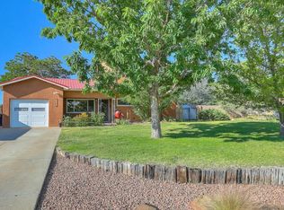11313 Snow Heights Blvd NE, Albuquerque, NM 87112