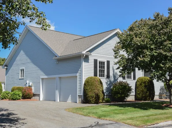 5 Village Ln Unit 5, Methuen, MA 01844