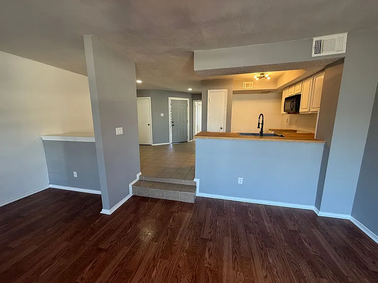 3414 Country Club Dr W #C-134 — Photo 5