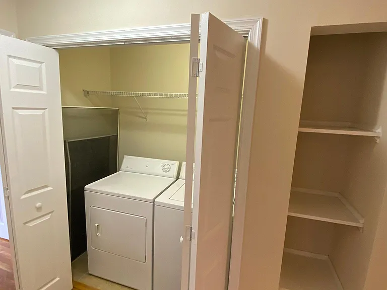 1512 W Cary St — Photo 22