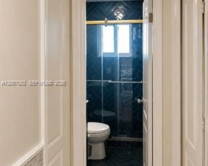 1720 SW 11th Ter #1720 — Photo 9