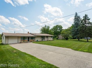 1116 Spencer Rd, Brighton, MI 48116
