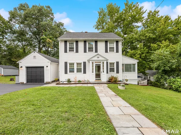 106 Country Club Road, Middlebury, CT 06762