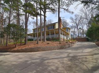411 Sardis Ln, Charlotte, NC 28270