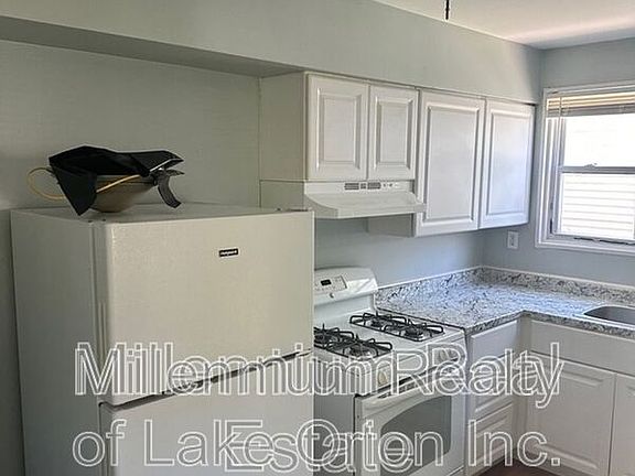 4th image of 650 Lebaron Ave