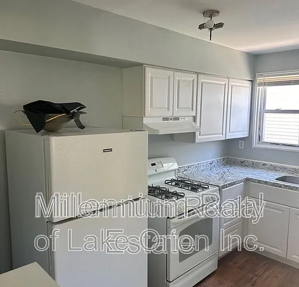 650 Lebaron Ave — Photo 4