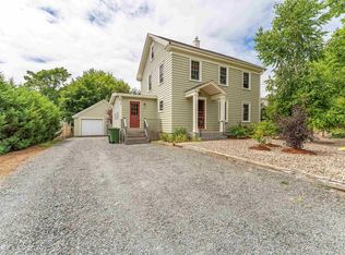 141 Dufferin St, Lunenburg, NS B0J2C0