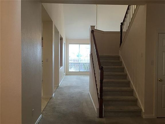 4th image of 6706 Westover Dr